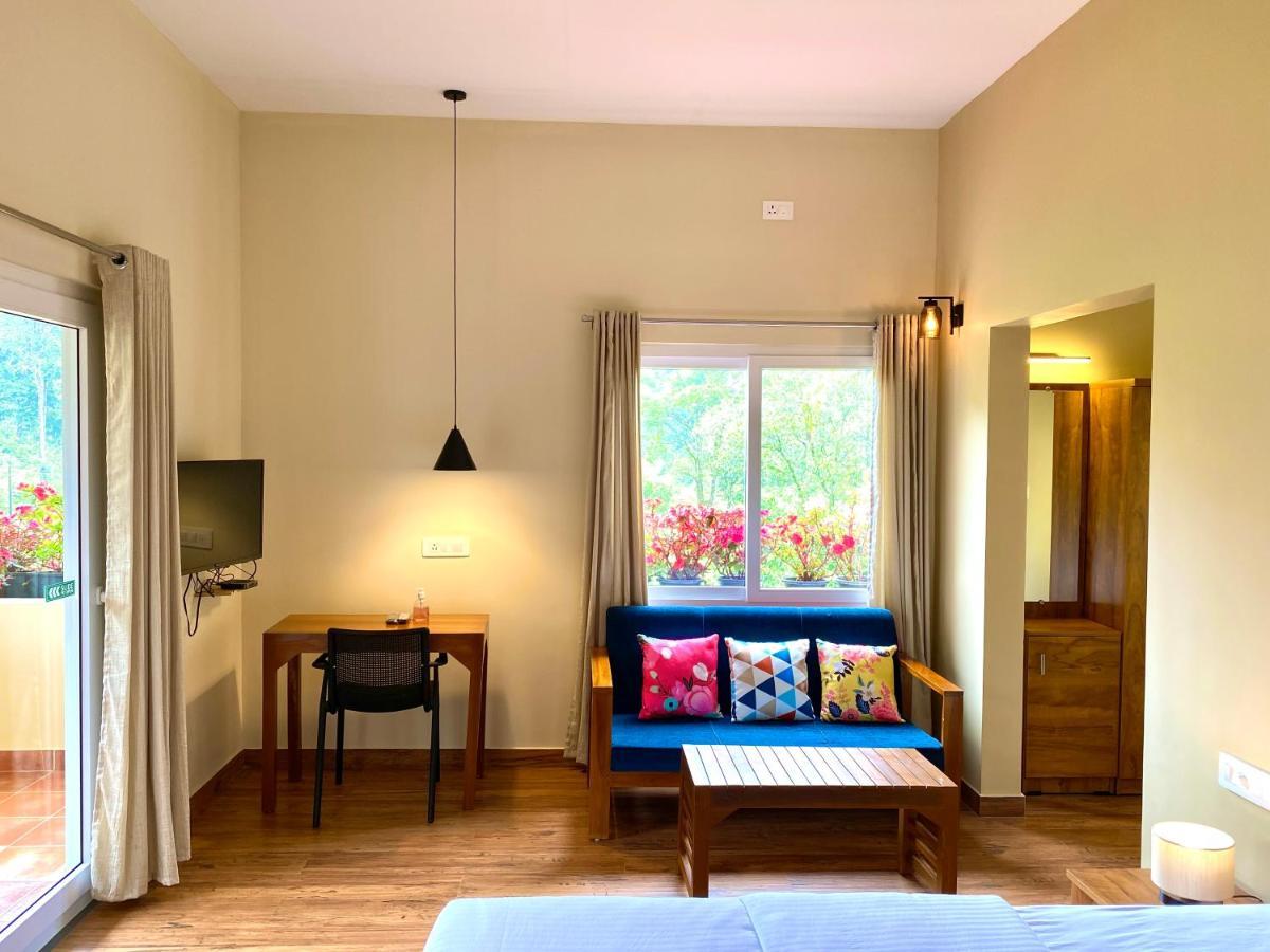 Flower Valley Plantation Homestay Munnar Esterno foto