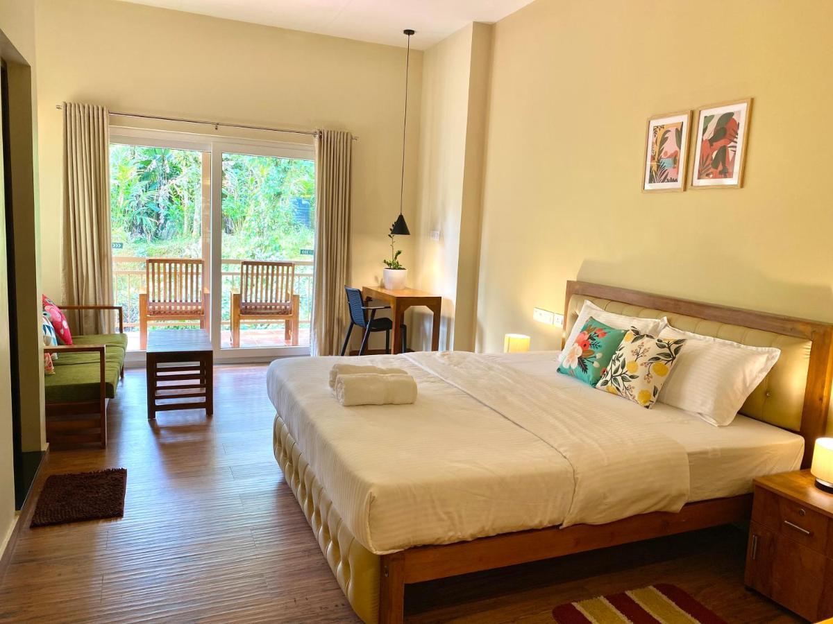Flower Valley Plantation Homestay Munnar Esterno foto